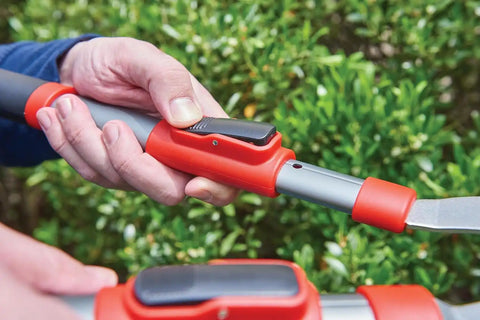 Craftsman 9-in. Manual Hedge Shears with Compound Action Blade and Telescoping Handles