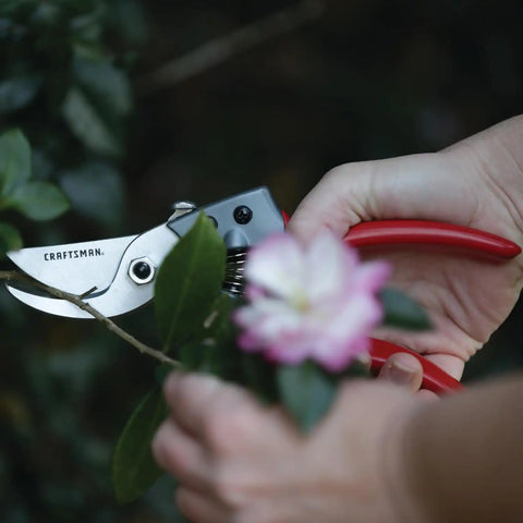 Craftsman 3/4-in. Manual Aluminum Bypass Hand Pruner for Cutting, Trimming Branches, Shaping Rose Bushes
